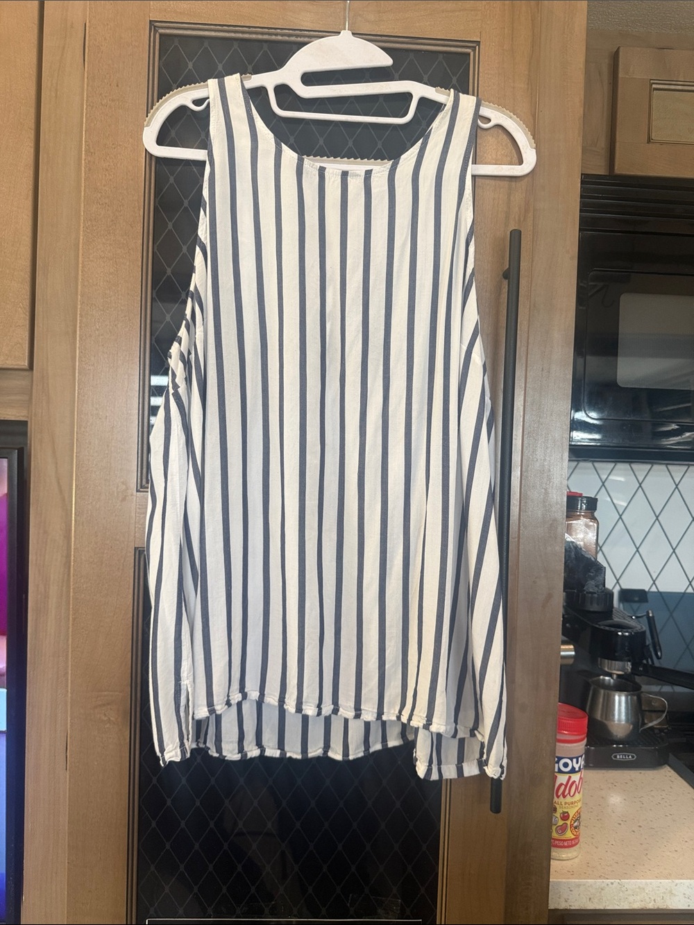 Striped Sleeveless Women's Top - White & Navy